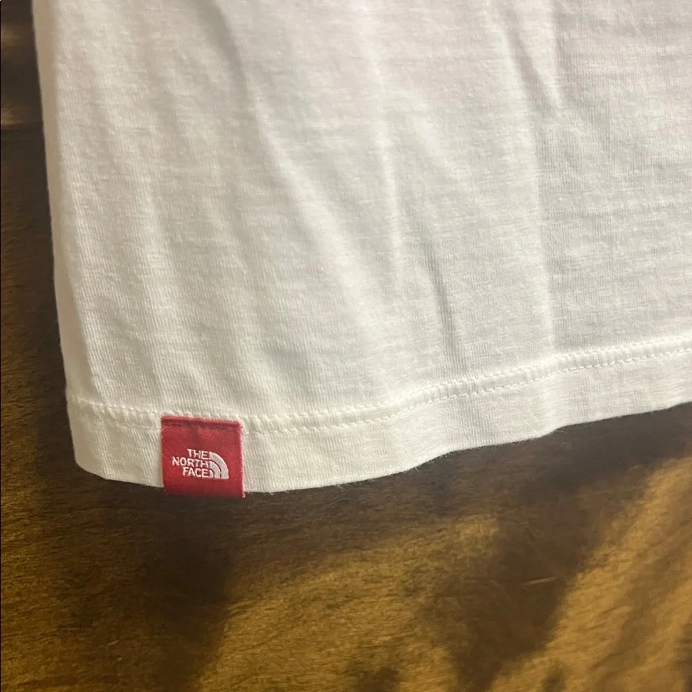 The North Face Women's Tee with Pink Floral Design - Picture 4 of 4
